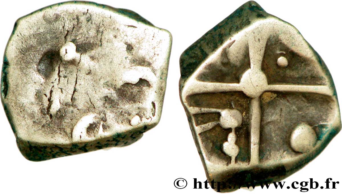 GALLIA - SOUTH WESTERN GAUL - CADURCI (Area of Cahors) Drachme “à la tête triangulaire”, S. 118 F/XF