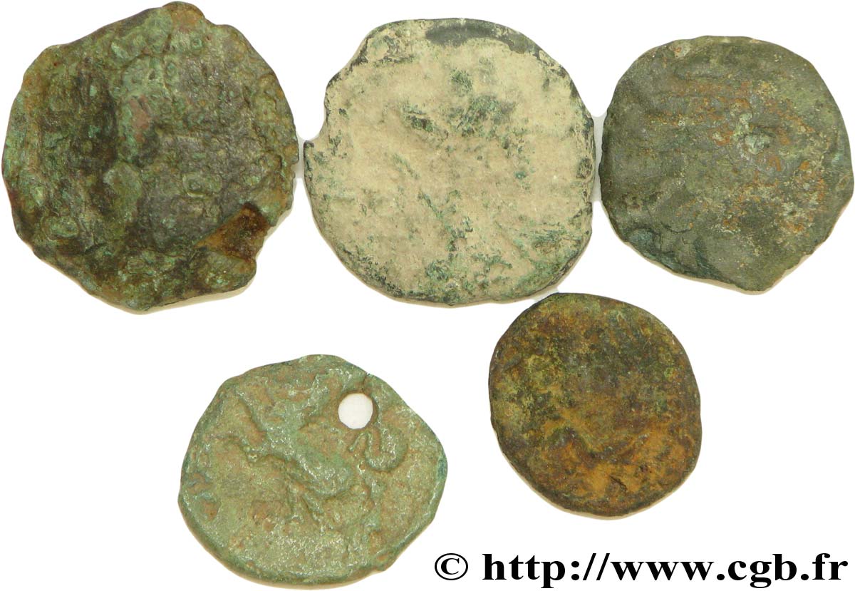 Gallia Lot de 2 bronzes et 3 potins variés lot