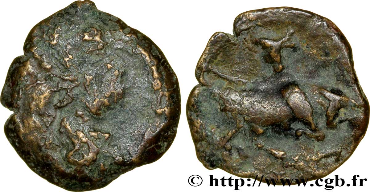 MASSALIA - MARSEILLES Bronze au taureau et au bucrane MB/q.BB