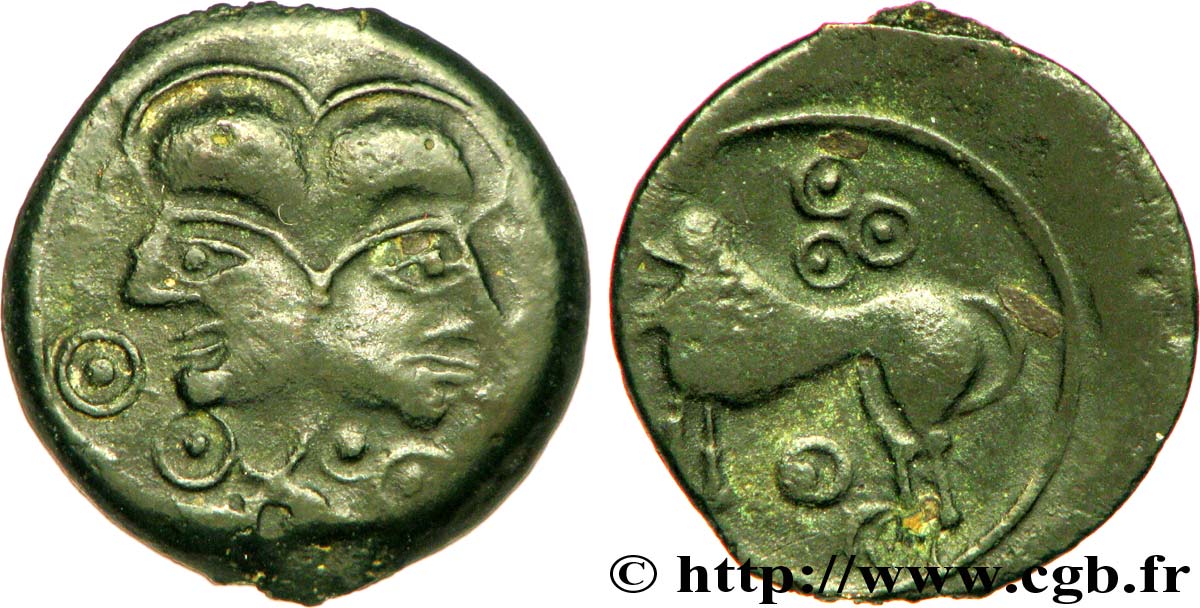 GALLIA BELGICA - SUESSIONES (Area of Soissons) Bronze à la tête janiforme, classe II XF