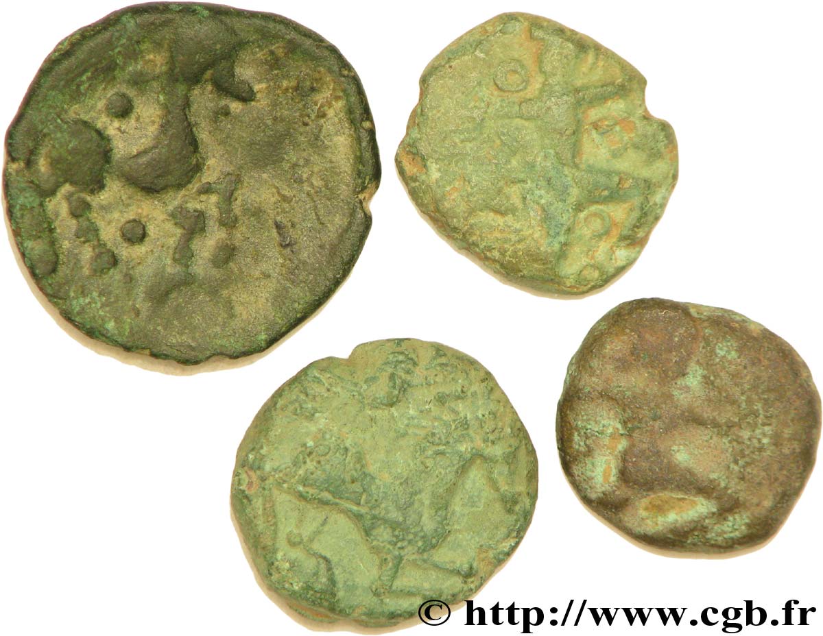 GALLIEN - BELGICA - BELLOVACI (Region die Beauvais) Lot de 4 bronzes au personnage courant lot