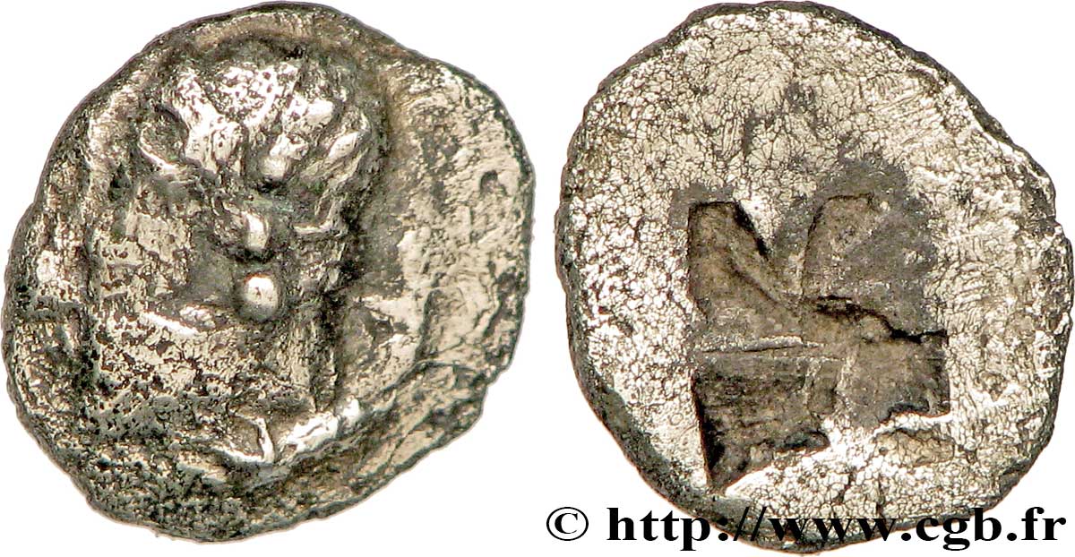 MASSALIA - MARSEILLE Hémiobole au bonnet perlé, tête à gauche, du trésor d’Auriol  VF