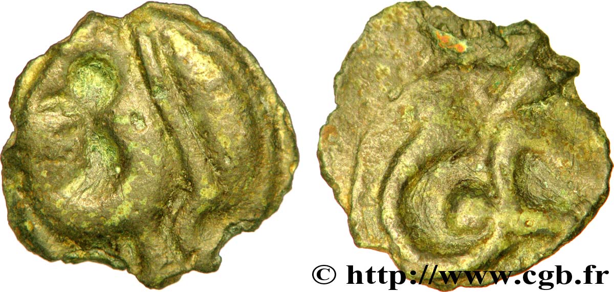GALLIA - ÆDUI (BIBRACTE, Area of the Mont-Beuvray) Potin à l’hippocampe, tête casquée AU/XF