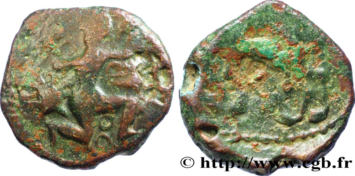 GALLIA - BELGICA - BELLOVACI (Región de Beauvais) Bronze au personnage courant BC+/BC