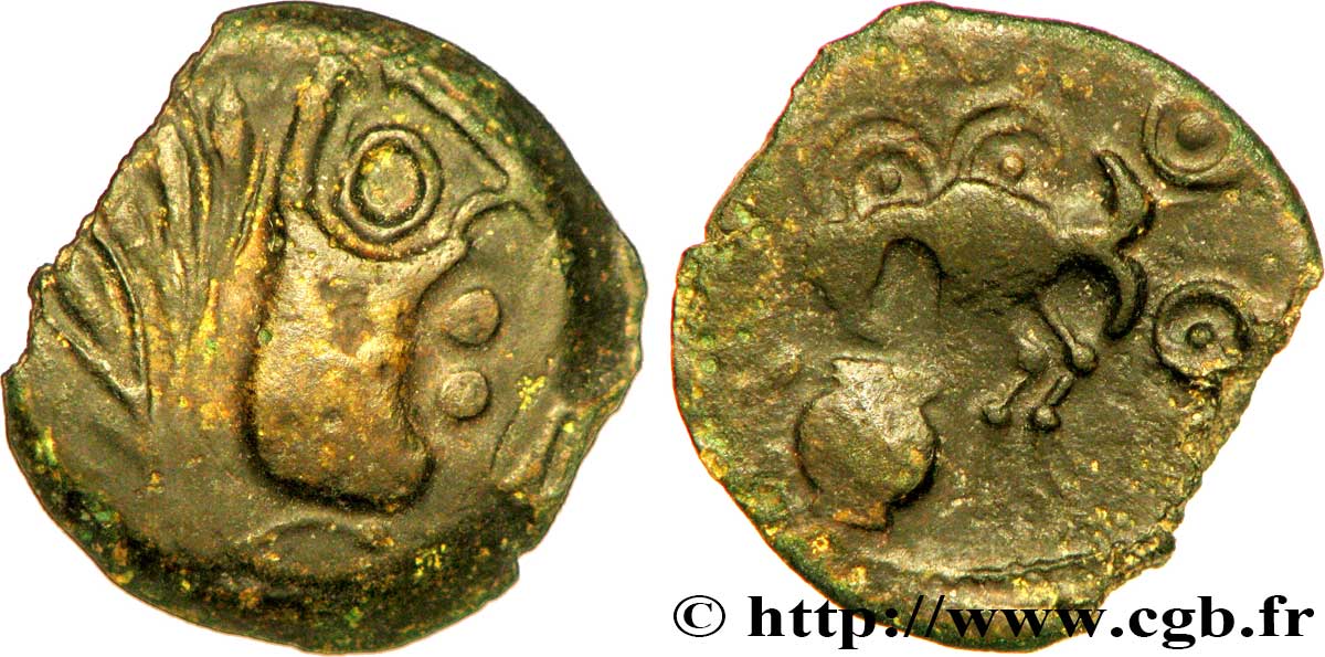 GALLIEN - SENONES (Region die Sens) Bronze INS à l’oiseau et au vase, classe VIII SS