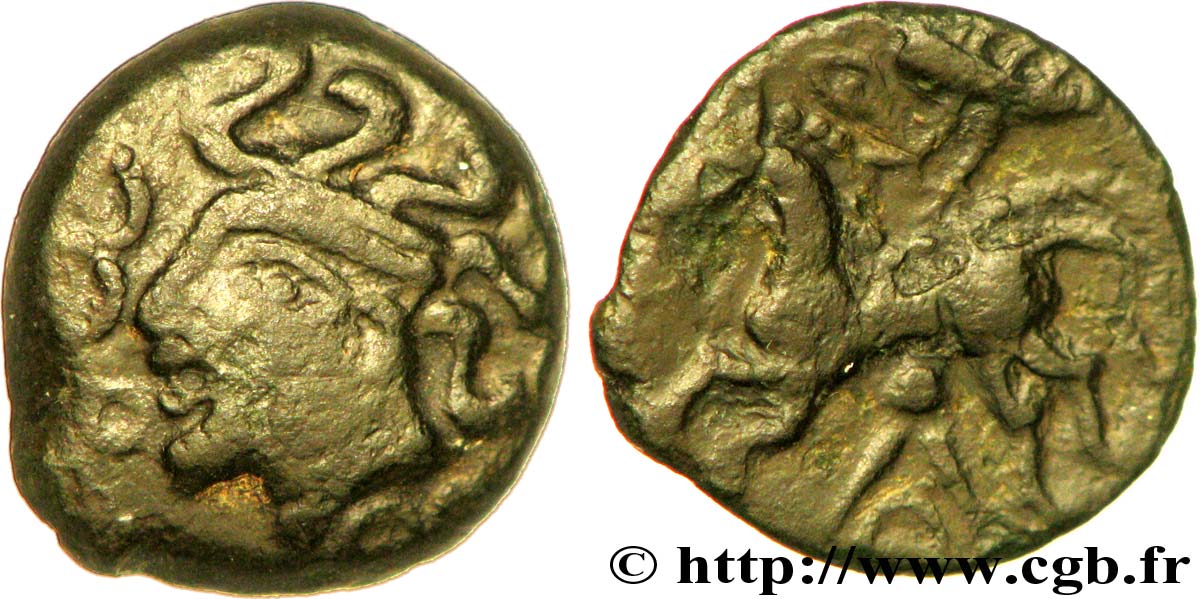 AULERQUES ÉBUROVICES (Région d Évreux) Bronze au cheval et à l’oiseau TTB