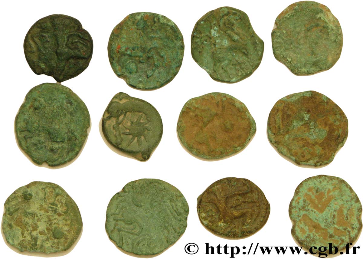 GALLIEN - BELGICA - BELLOVACI (Region die Beauvais) Lot d’étude - 12 bronzes au personnage courant et assimilés lot