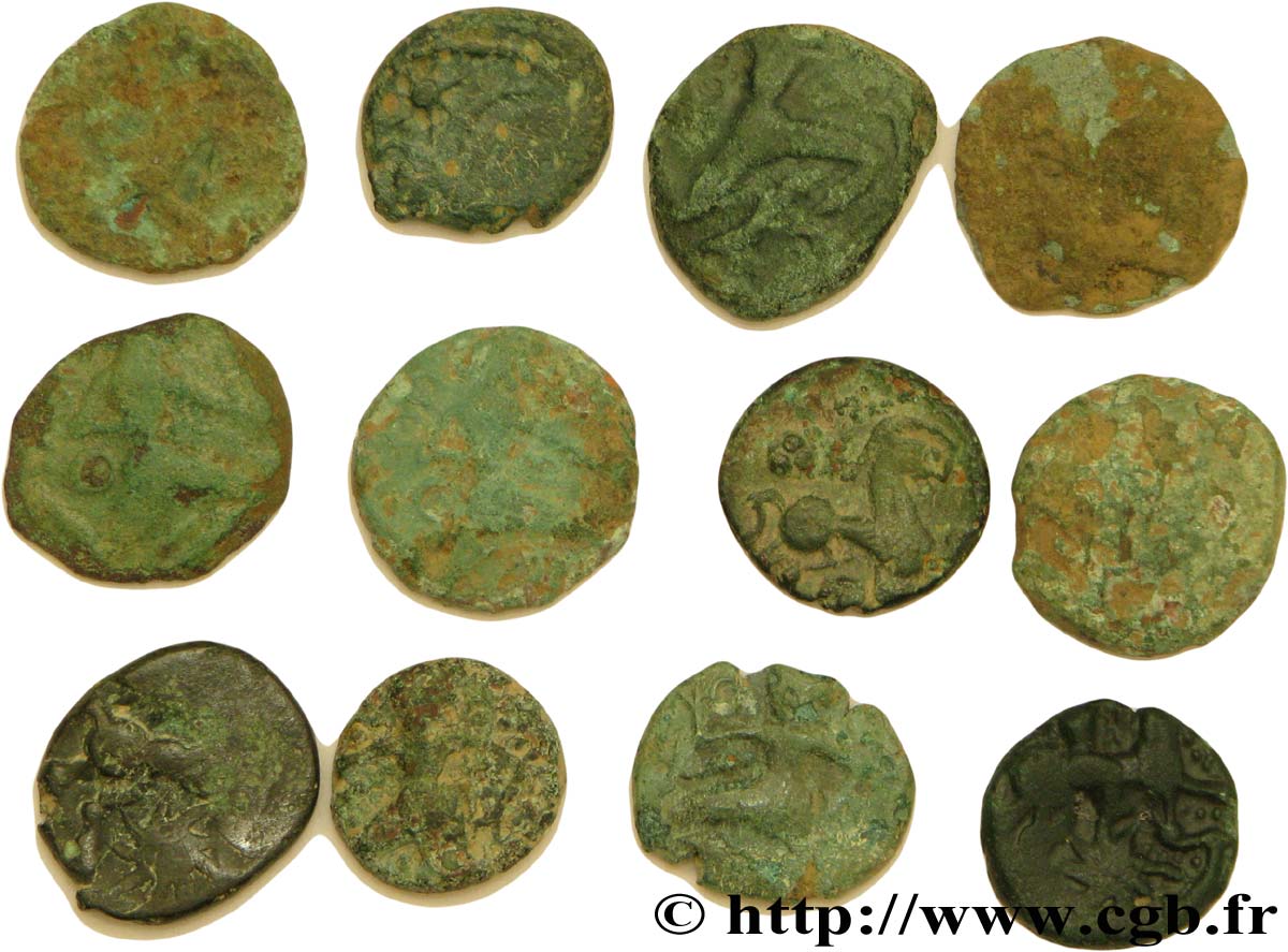 GALLIEN - BELGICA - BELLOVACI (Region die Beauvais) Lot d’étude - 12 bronzes au personnage courant et assimilés lot