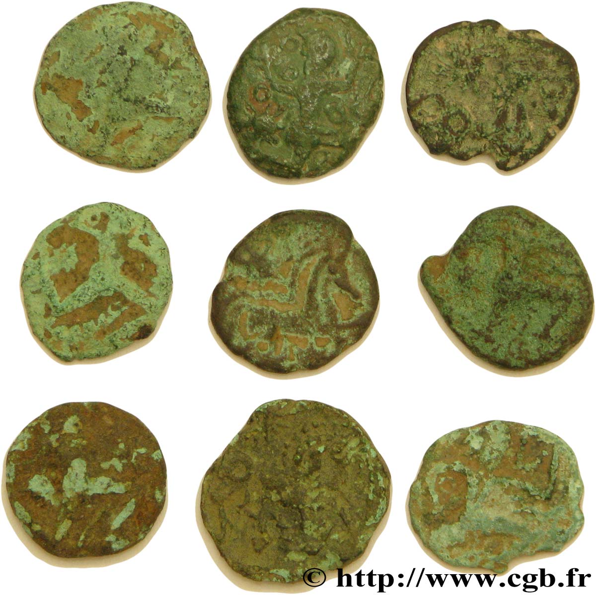 GALLIA - BELGICA - BELLOVACI (Regione di Beauvais) Lot d’étude - 9 bronzes au personnage courant et assimilés lotto