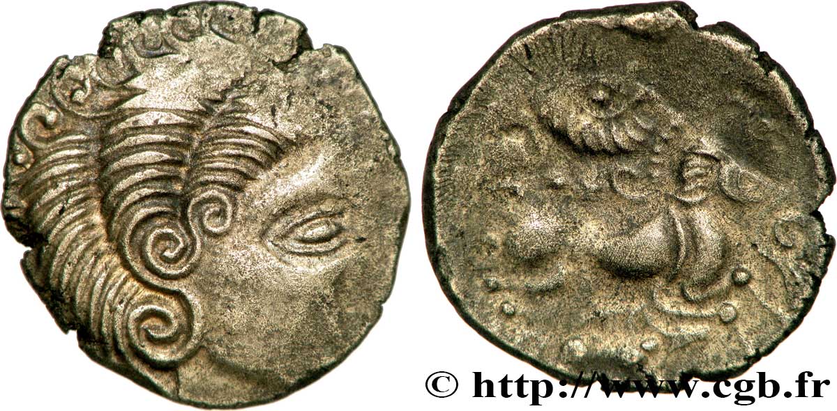 CORIOSOLITES (Région de Corseul, Cotes d Armor) Statère de billon, classe I au nez droit TTB/TB+