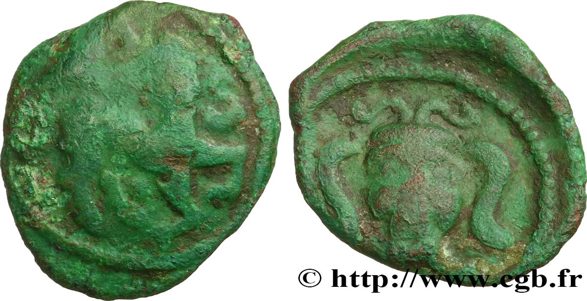 GALLIA BELGICA - AMBIANI (Regione di Amiens) Bronze à la tête de face et au cheval retourné MB/q.BB