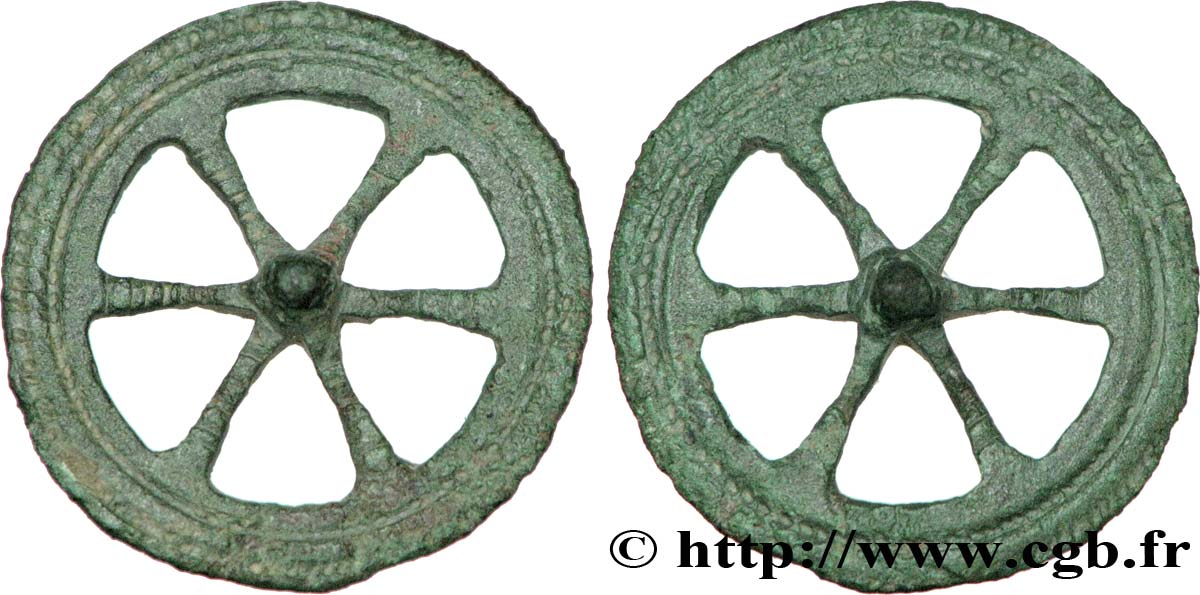  ROUELLES  Rouelle en bronze à six rayons - 25 mm XF