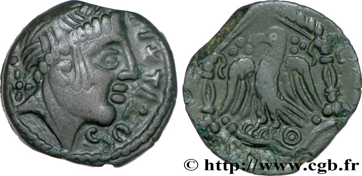 CARNUTES (Région de la Beauce) Bronze PIXTILOS classe VIII à l’oiseau dans le temple TTB/TTB+