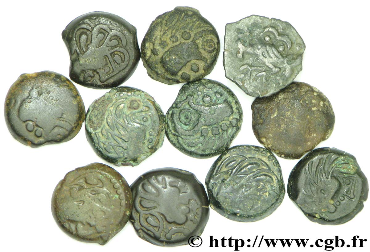 SÉNONS (région de Sens) Lot de 11 bronzes à l’oiseau, classes variées lot