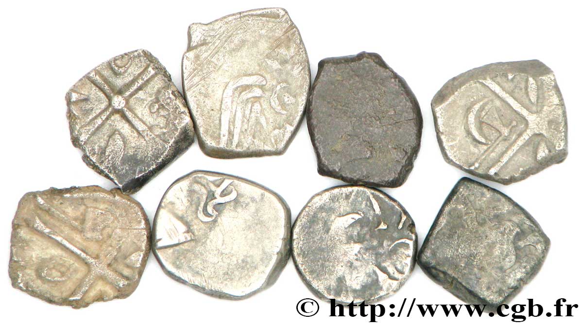 VOLQUES TECTOSAGES (région de Toulouse) Lot de 8 drachmes à la croix, variées lot