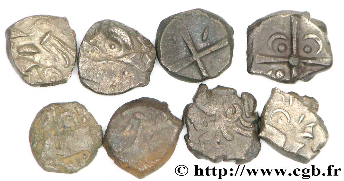 VOLQUES TECTOSAGES (région de Toulouse) Lot de 8 drachmes à la croix, variées lot