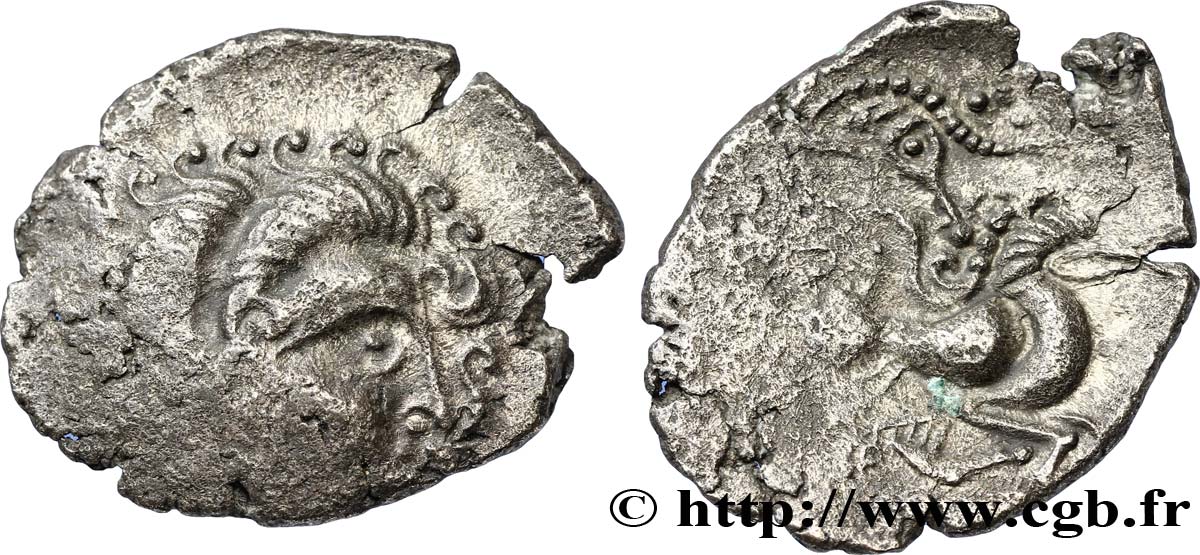 CORIOSOLITES (Région de Corseul, Cotes d Armor) Statère de billon, classe II au nez pointé TTB+