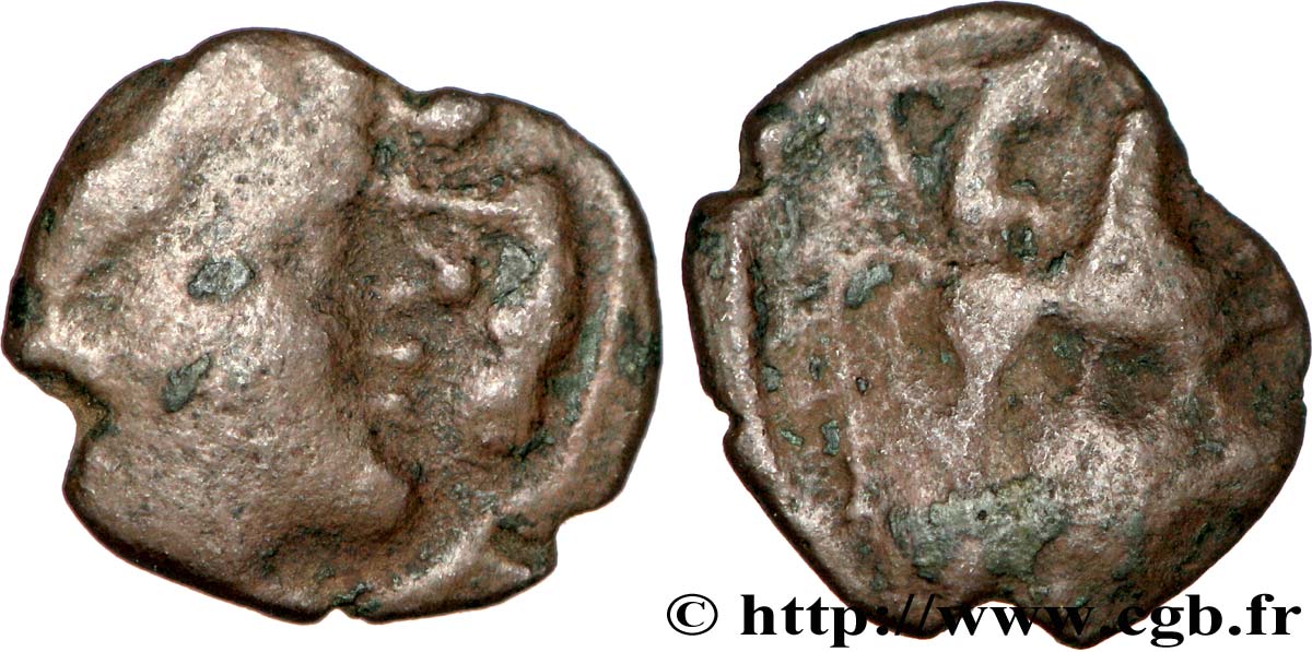 GALLIA BELGICA - BELLOVACI, Inciertas Bronze imitant les drachmes carnutes LT. 6017 BC