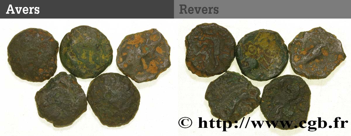 Gallia Lot de 4 bronzes variés et un potin lotto