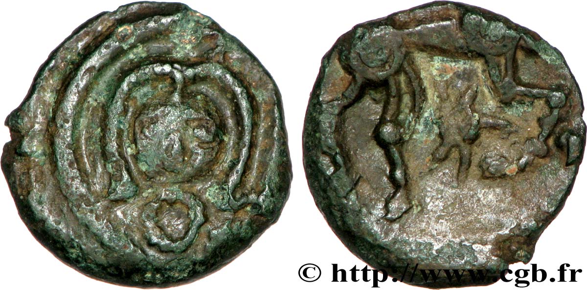 GALLIEN - BELGICA - BELLOVACI (Region die Beauvais) Bronze à la petite tête de face fSS