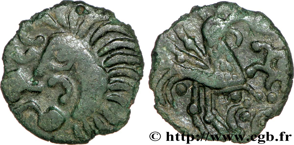 GALLIA - BELGICA - BELLOVACI (Región de Beauvais) Bronze au coq à tête humaine BC+/MBC