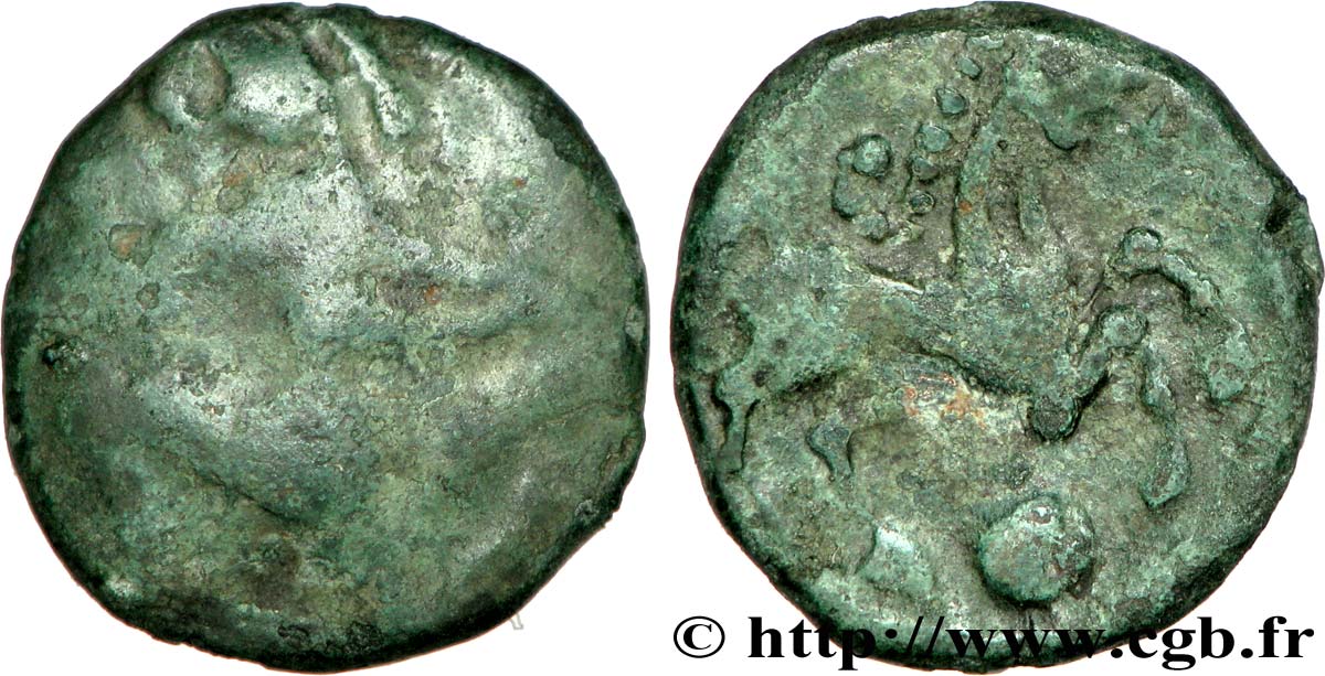 GALLIA - BELGICA - BELLOVACI (Región de Beauvais) Bronze au personnage courant et à l’androcéphale RC+/MBC