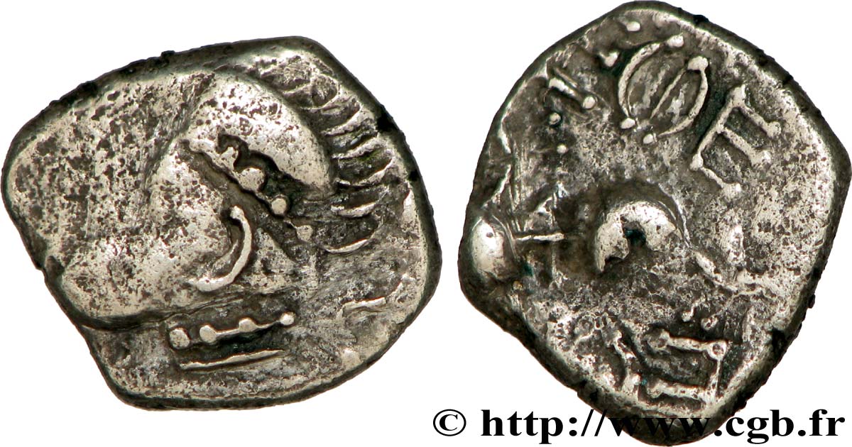 NITIOBROGES (Région d Agen) Denier EFE à la tête casquée TB+/TTB