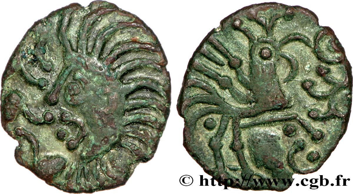 GALLIA - BELGICA - BELLOVACI (Región de Beauvais) Bronze au coq à tête humaine MBC+/EBC