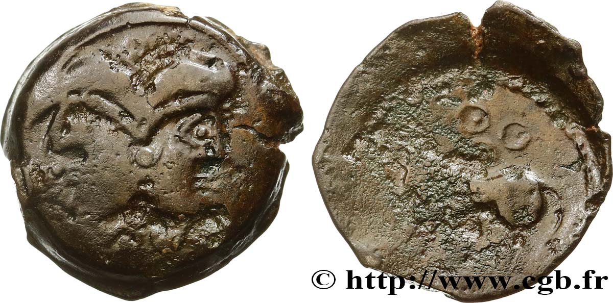 GALLIA BELGICA - SUESSIONES (Región de Soissons) Bronze à la tête janiforme, classe II aux annelets pointés BC/BC+