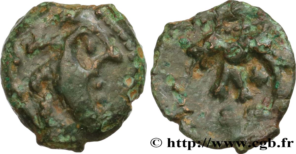 GALLIA - CARNUTES (Area of the Beauce) Bronze au loup, tête à droite VF