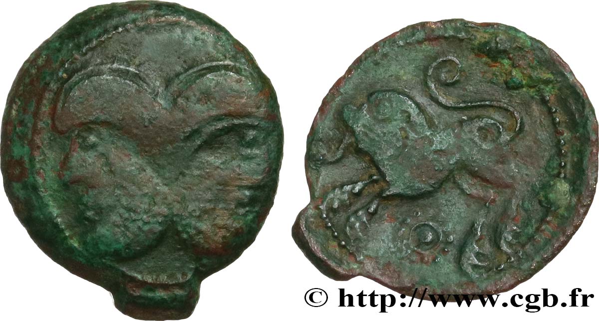 SUESSIONS (région de Soissons) Bronze à la tête janiforme barbue, classe I TTB