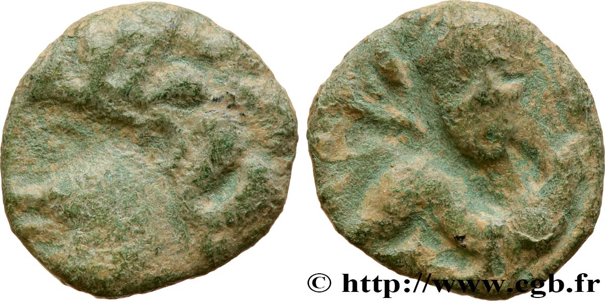 GALLIA BELGICA - AMBIANI (Regione di Amiens) Bronze au cheval et à la tête de face q.BB