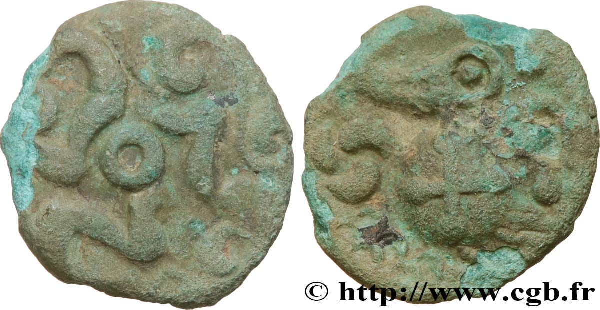 AMBIENS (Région d Amiens) Bronze “au triskèle et au canard” TTB