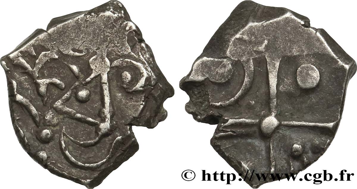 GALLIA - SOUTH WESTERN GAUL - CADURCI (Area of Cahors) Drachme “à la tête triangulaire”, S. 118 XF