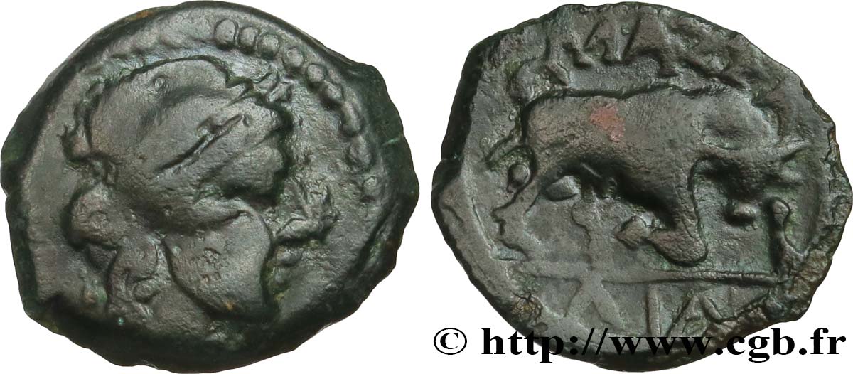 MASSALIA - MARSEILLE Bronze au taureau (hémiobole ?) TTB
