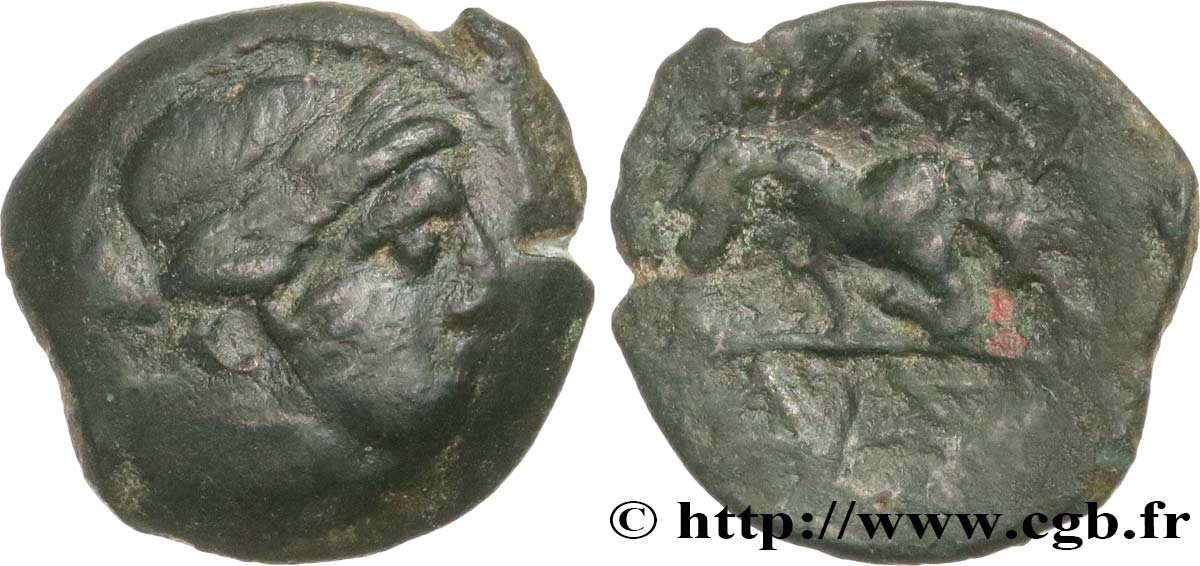 MASSALIEN - MARSEILLES Bronze au taureau (hemiobole ?) SS