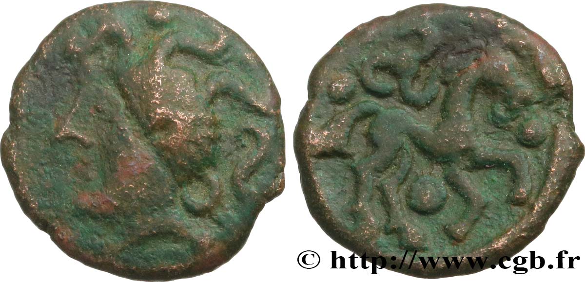 AMBIENS (Région d Amiens) Bronze au cheval et aux annelets et au triskèle TTB