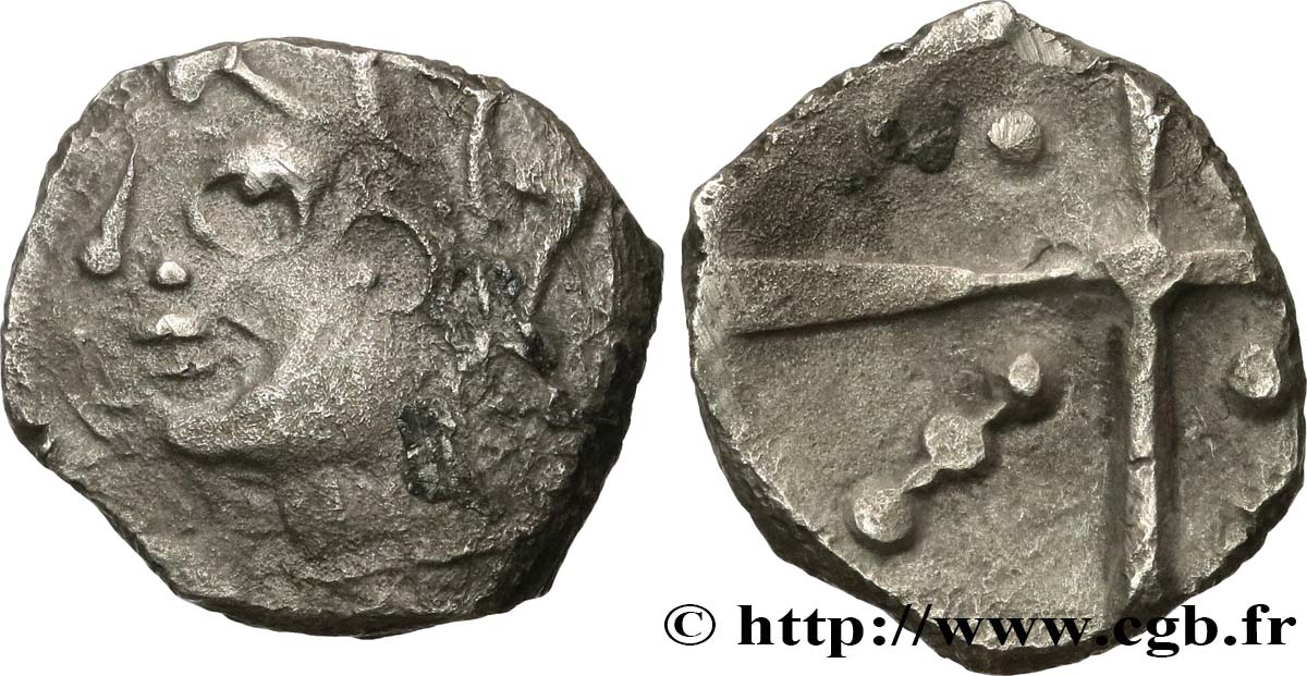 GALLIA - SUDOESTE DE LA GALLIA - NITIOBROGES (Región de Agen) Drachme “à la tête négroïde”, hybride, S. 115, 116 BC+/MBC
