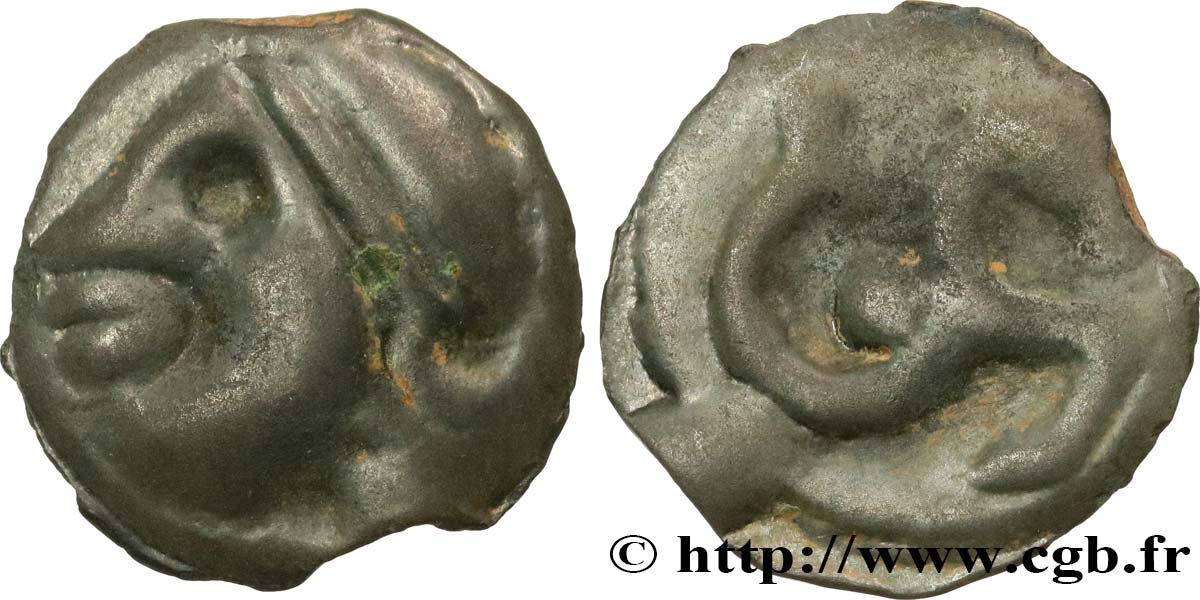 ÉDUENS (BIBRACTE, région du Mont-Beuvray) Potin à l’hippocampe, tête casquée TTB