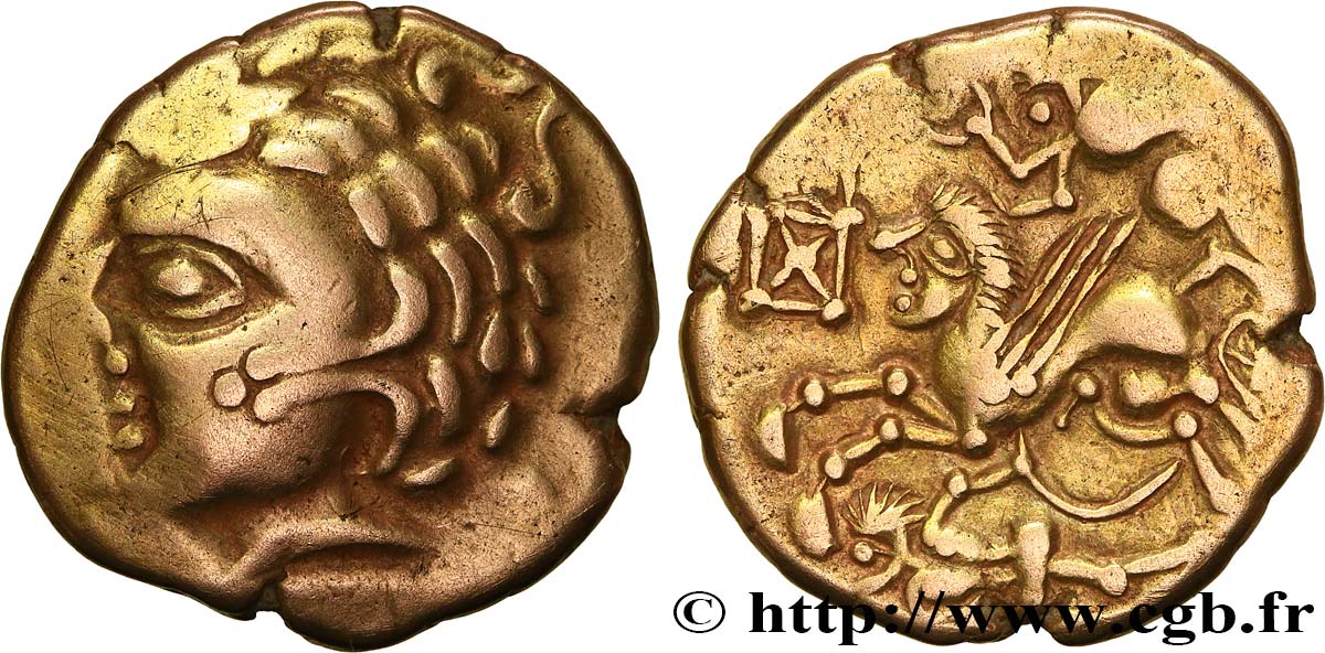 GALLIA - AULERCI CENOMANI (Regione di Mans) Statère d or au cheval androcéphale et au personnage allongé, aux deux armes  q.SPL