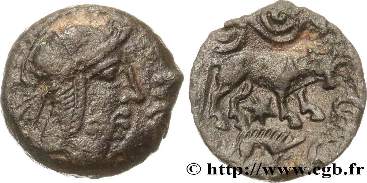 VELIOCASSES (Regione di Normandia) Bronze SVTICOS, classe I au taureau et à l’astre q.SPL