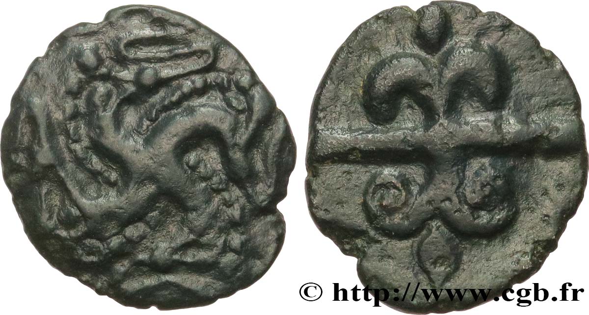 VÉLIOCASSES (Région du Vexin normand) Bronze au swastika TTB