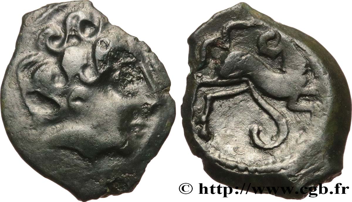 PICTONS / CENTRE-OUEST, Incertaines Bronze au cheval androcéphale, fibule devant le cheval TTB+