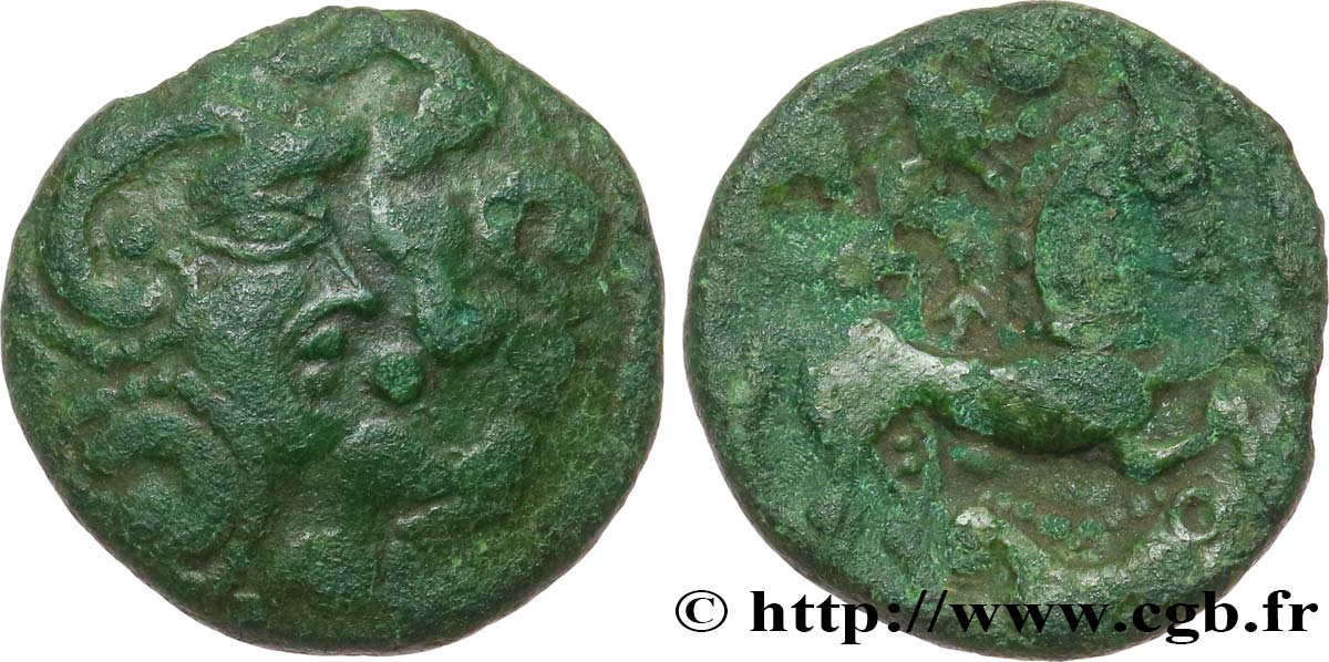 GALLIA BELGICA - BELLOVACI, Incerti Bronze imitant les drachmes carnutes LT. 6017 q.BB/MB