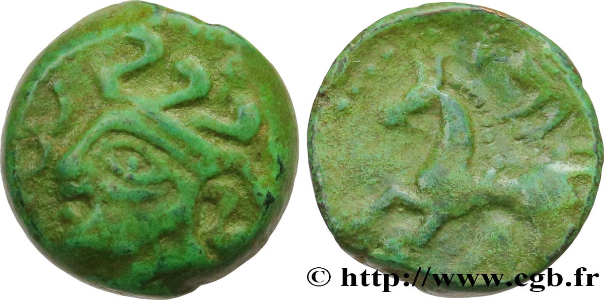 AULERQUES ÉBUROVICES (Région d Évreux) Bronze au cheval et à l’oiseau TTB
