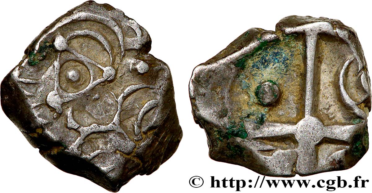 GALLIA - SOUTH WESTERN GAUL - CADURCI (Area of Cahors) Drachme “à la tête triangulaire”, S. 118 AU/XF