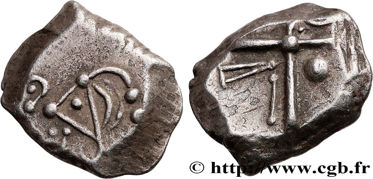 GALLIA - SUDOVESTE DELLA GALLIA - CADURCI (Regione di Cahors) Drachme “à la tête triangulaire”, S. 118 BB