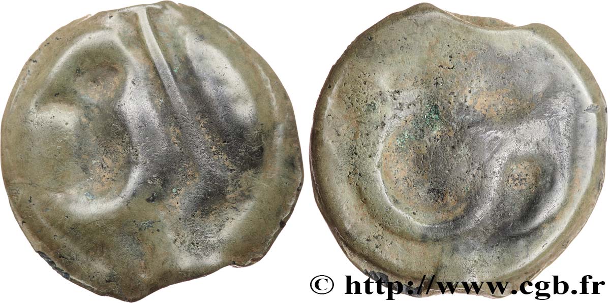 GALLIA - ÆDUI (BIBRACTE, Area of the Mont-Beuvray) Potin à l’hippocampe, tête casquée XF/VF