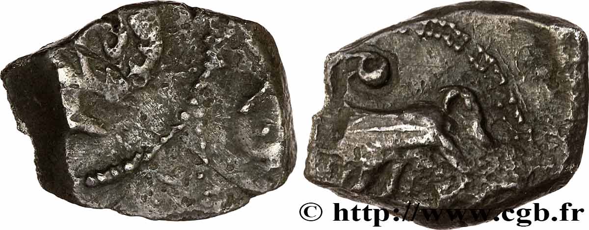GALLIA - SUDOESTE DE LA GALLIA - RUTENI (Región de Rodez) Drachme “au sanglier”, à la petite tête bouclée, S. 442 BC+