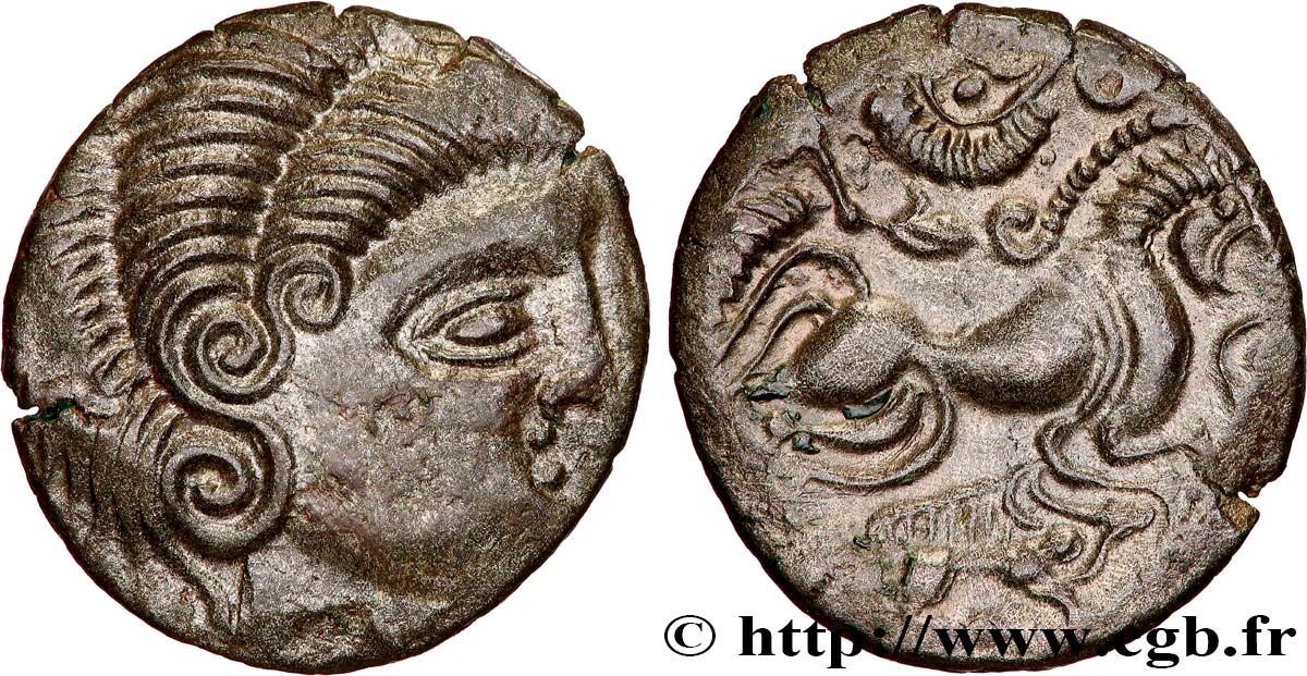 GALLIA - ARMORICA - CORIOSOLITÆ (Región de Corseul, Cotes d Armor) Statère de billon, classe I au nez droit EBC